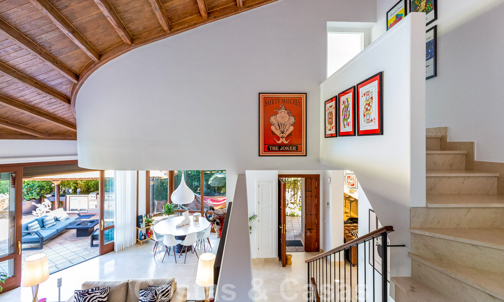 Villa de luxe méditerranéenne unique à vendre avec vue sur le terrain de golf dans un quartier résidentiel très convoité de La Quinta, Benahavis - Marbella 48484