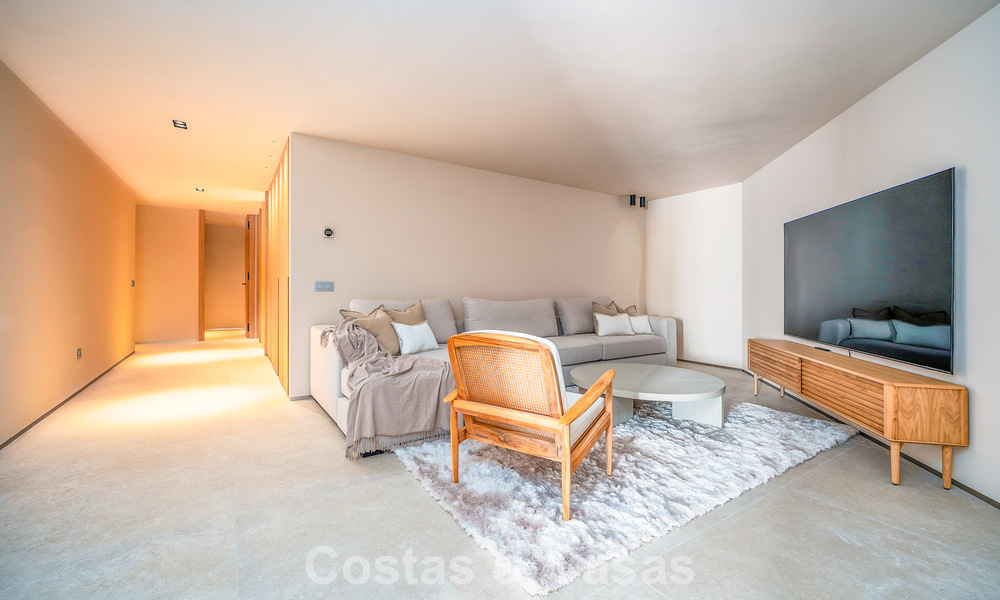 Villa méditerranéenne de luxe à vendre dans un quartier résidentiel prestigieux entouré des terrains de golf de la vallée de Nueva Andalucia, Marbella 54187