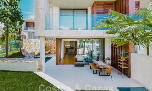 Villa à vendre avec vue sur la mer, à proximité de Puente Romano sur le Golden Mile de Marbella 52736