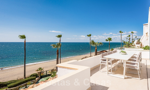 Penthouse contemporain rénové à vendre dans un complexe balnéaire avec vue sur la mer, sur le nouveau Golden Mile entre Marbella et Estepona 52877