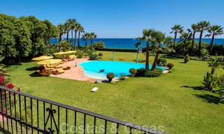 Villa en première ligne de plage à vendre, Marbella - Estepona 29613 