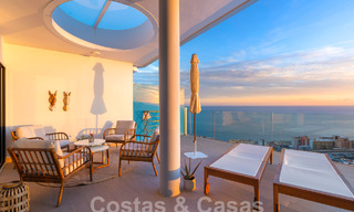 Magnifique penthouse contemporain à vendre avec une vue exceptionnelle sur la mer et à quelques pas de la plage à Fuengirola- Benalmadena, Costa del Sol 54298 