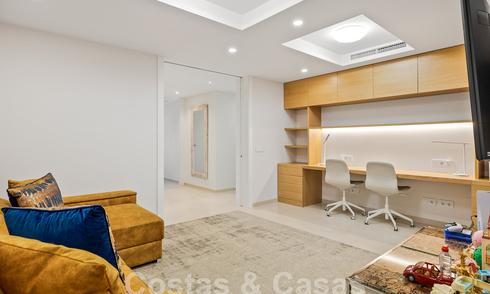 Appartement luxueux et extrêmement spacieux à vendre dans un complexe chic à Nueva Andalucia, Marbella 54499