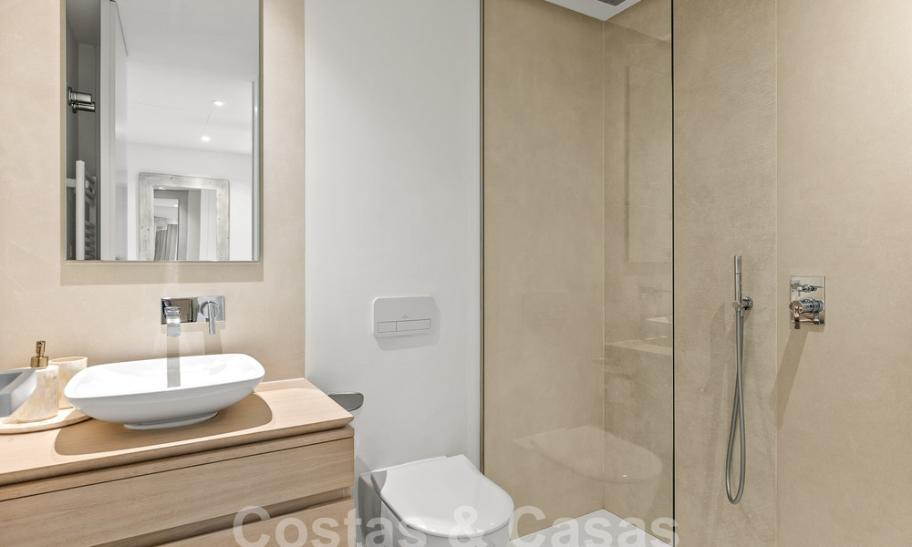 Appartement luxueux et extrêmement spacieux à vendre dans un complexe chic à Nueva Andalucia, Marbella 54508