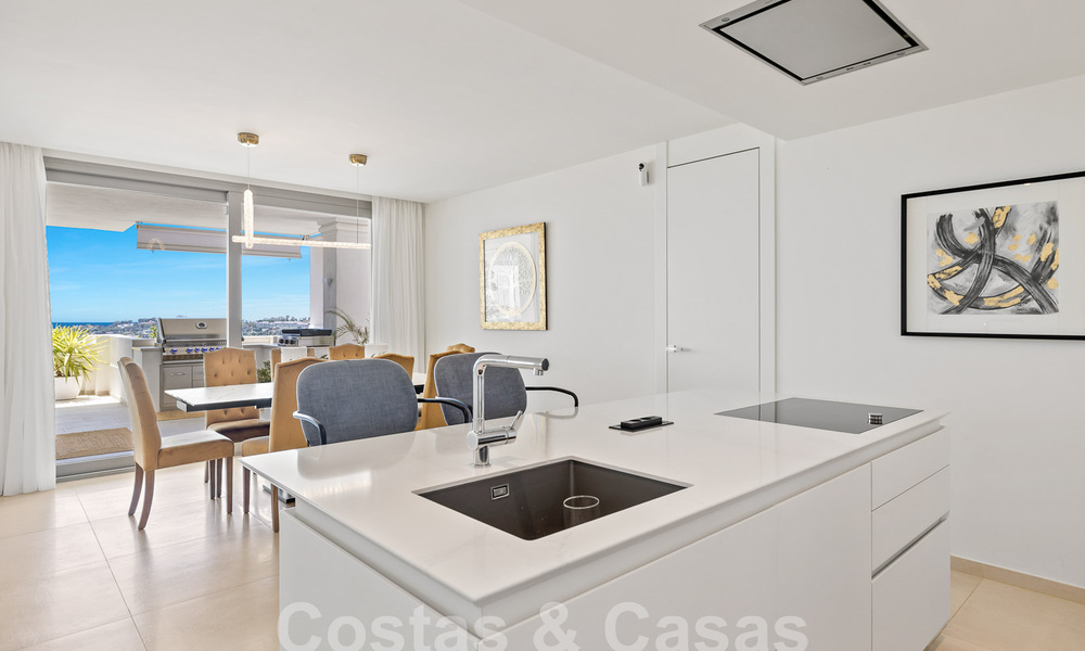 Appartement luxueux et extrêmement spacieux à vendre dans un complexe chic à Nueva Andalucia, Marbella 54518