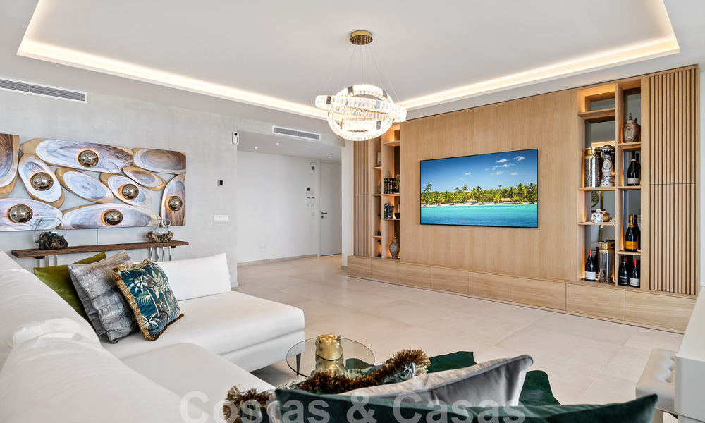 Appartement luxueux et extrêmement spacieux à vendre dans un complexe chic à Nueva Andalucia, Marbella 54523