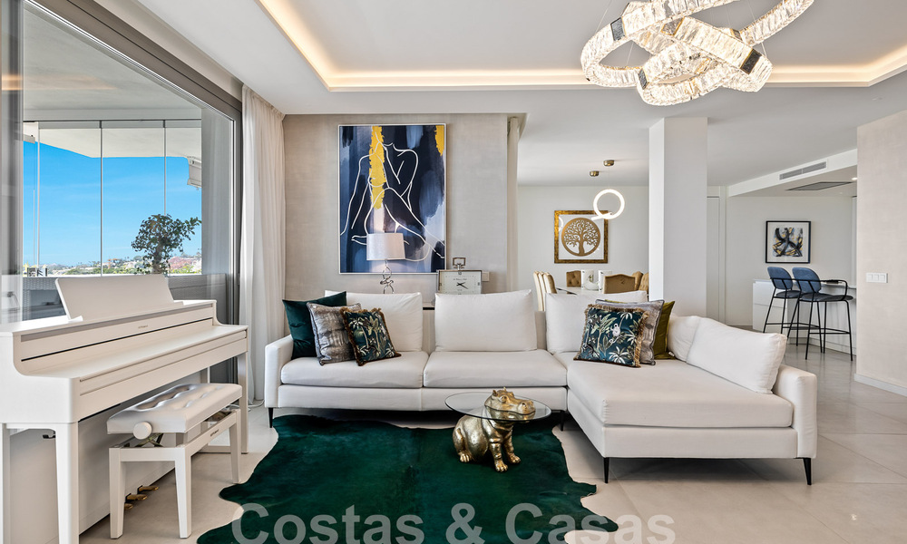 Appartement luxueux et extrêmement spacieux à vendre dans un complexe chic à Nueva Andalucia, Marbella 54524
