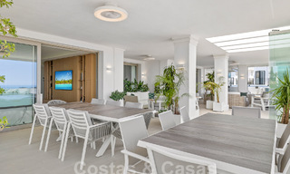 Appartement luxueux et extrêmement spacieux à vendre dans un complexe chic à Nueva Andalucia, Marbella 54536 