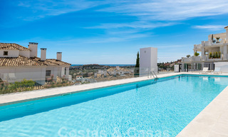 Appartement luxueux et extrêmement spacieux à vendre dans un complexe chic à Nueva Andalucia, Marbella 54546 