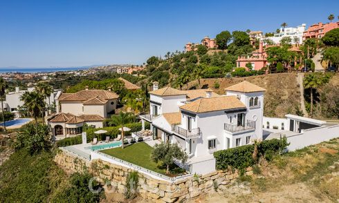 Prestigieuse villa espagnole de luxe à vendre avec une vue magnifique sur les collines de La Quinta, Benahavis - Marbella 54726