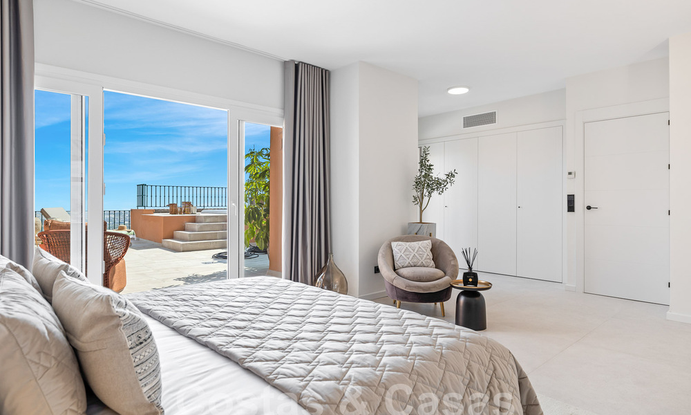 Luxueux penthouse en duplex avec vue imprenable sur la mer à vendre dans la vallée du golf de Nueva Andalucia, Marbella 54632