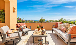 Luxueux penthouse en duplex avec vue imprenable sur la mer à vendre dans la vallée du golf de Nueva Andalucia, Marbella 54638 