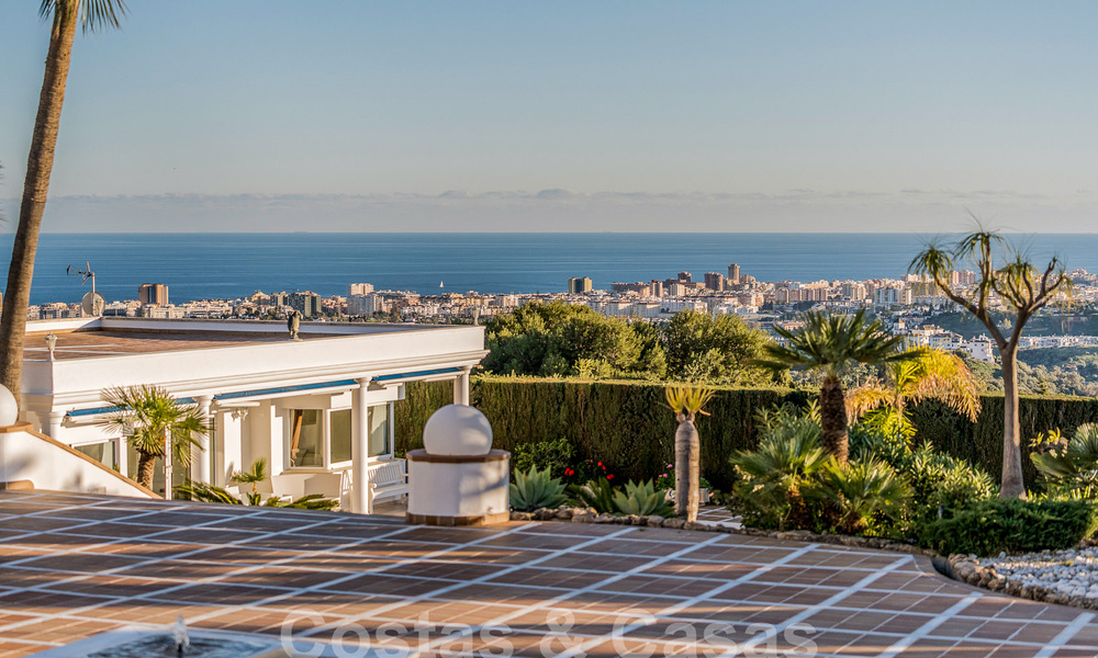 Charmante villa de luxe à vendre sur un terrain spacieux avec vue sur la mer près de Mijas Pueblo, Costa del Sol 54015