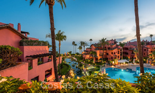 Penthouse de luxe à vendre situé au bord de mer du Nouveau Mille d'Or, Marbella - Estepona 55105 