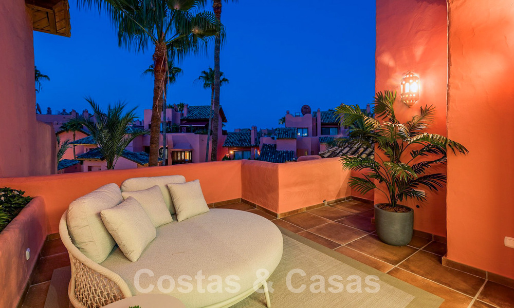 Penthouse de luxe à vendre situé au bord de mer du Nouveau Mille d'Or, Marbella - Estepona 55106