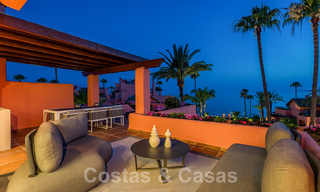 Penthouse de luxe à vendre situé au bord de mer du Nouveau Mille d'Or, Marbella - Estepona 55107 
