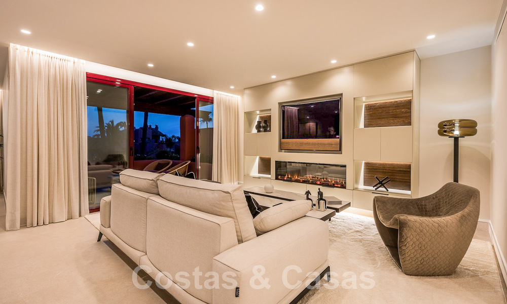 Penthouse de luxe à vendre situé au bord de mer du Nouveau Mille d'Or, Marbella - Estepona 55121
