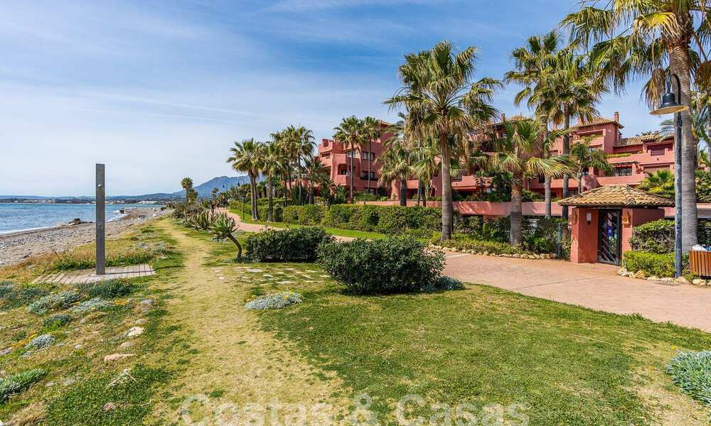 Appartement de luxe avec jardin à vendre dans un complexe balnéaire sur le nouveau Golden Mile entre Marbella et Estepona 55310