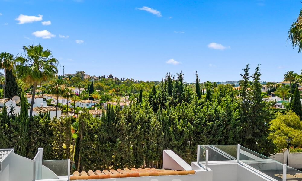 Penthouse moderne rénové à vendre dans la vallée du golf de Nueva Andalucia, Marbella 56690