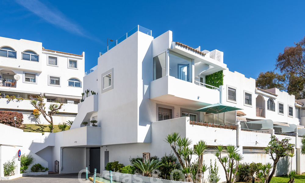 Penthouse moderne rénové à vendre dans la vallée du golf de Nueva Andalucia, Marbella 56696