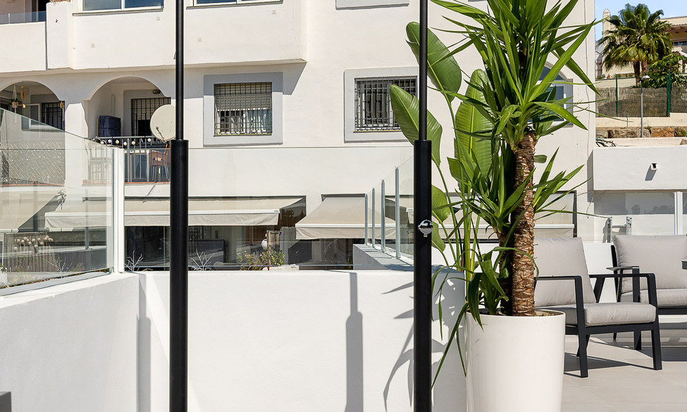 Penthouse moderne rénové à vendre dans la vallée du golf de Nueva Andalucia, Marbella 56705