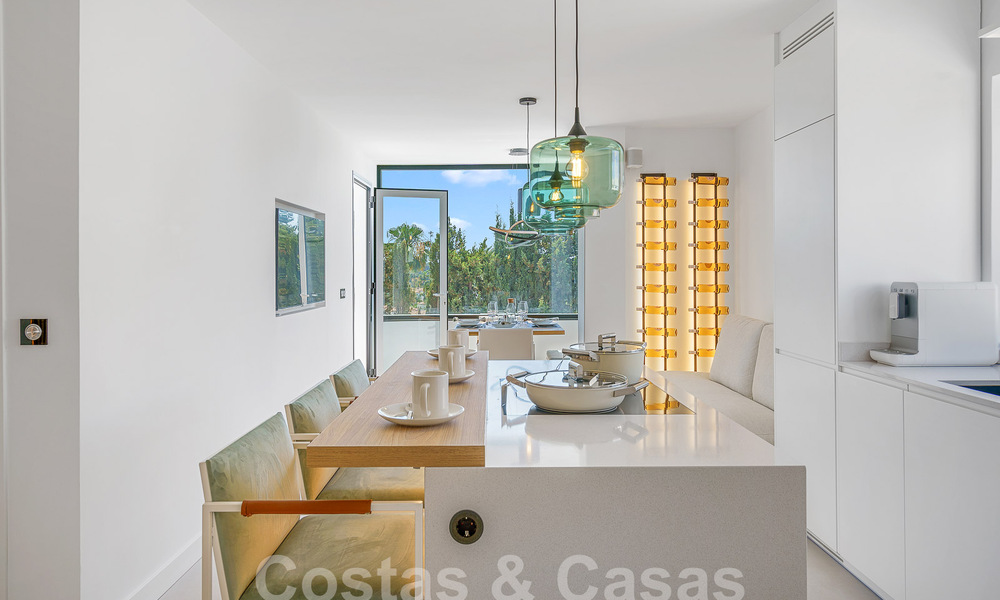 Penthouse moderne rénové à vendre dans la vallée du golf de Nueva Andalucia, Marbella 56719