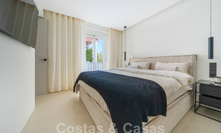 Appartement de luxe à vendre, prêt à être emménagé, avec terrasse et vue sur la mer à Marbella - Benahavis 57280 