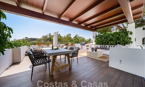 Appartement de luxe à vendre, prêt à être emménagé, avec terrasse et vue sur la mer à Marbella - Benahavis 57283