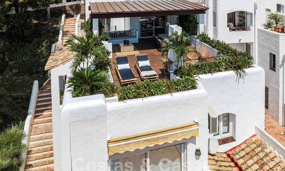 Appartement de luxe à vendre, prêt à être emménagé, avec terrasse et vue sur la mer à Marbella - Benahavis 57291