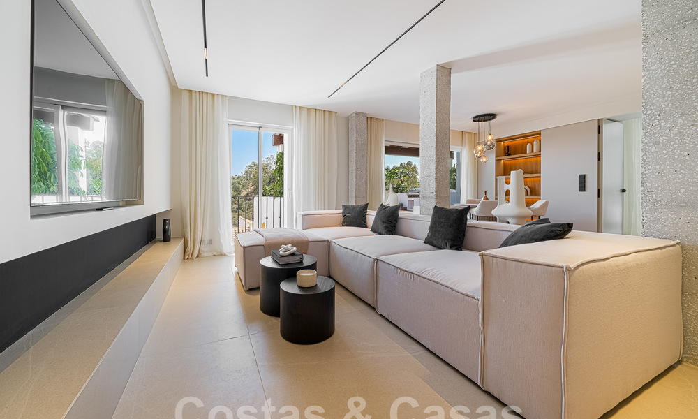 Appartement de luxe à vendre, prêt à être emménagé, avec terrasse et vue sur la mer à Marbella - Benahavis 57295