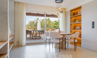 Appartement de luxe à vendre, prêt à être emménagé, avec terrasse et vue sur la mer à Marbella - Benahavis 57302 