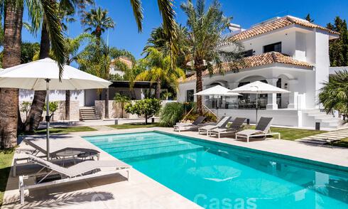 Villa méditerranéenne de luxe à vendre au cœur de la vallée du golf de Nueva Andalucia à Marbella 57529