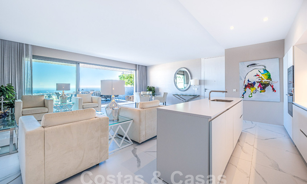 Appartement de charme à vendre avec vue panoramique sur la mer, dans un complexe fermé sur les colline s de Marbella - Benahavis 57737