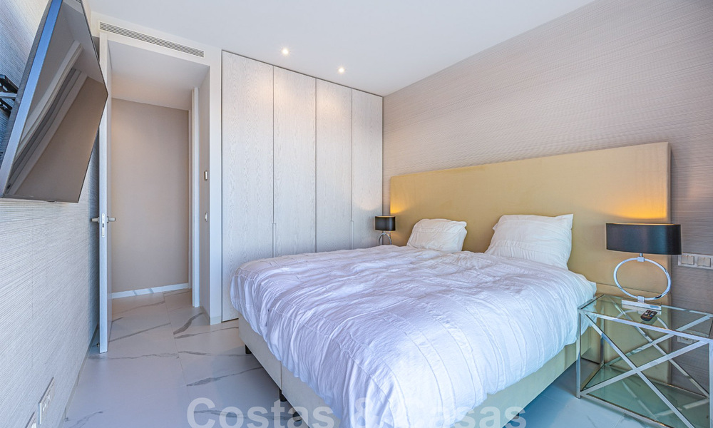 Appartement de charme à vendre avec vue panoramique sur la mer, dans un complexe fermé sur les colline s de Marbella - Benahavis 57738