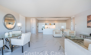 Appartement de charme à vendre avec vue panoramique sur la mer, dans un complexe fermé sur les colline s de Marbella - Benahavis 57743 