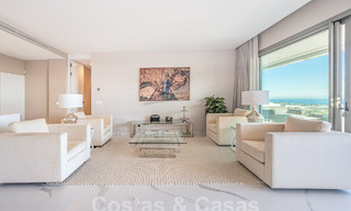 Appartement de charme à vendre avec vue panoramique sur la mer, dans un complexe fermé sur les colline s de Marbella - Benahavis 57744 