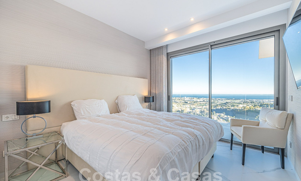 Appartement de charme à vendre avec vue panoramique sur la mer, dans un complexe fermé sur les colline s de Marbella - Benahavis 57749