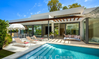 Villa contemporaine à vendre dans une urbanisation protégée sur le nouveau Golden Mile entre Marbella et Estepona 57852 