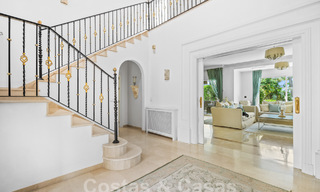 Villa de luxe de style espagnol classique à vendre dans le complexe golfique protégé de La Quinta, Marbella - Benahavis 58242 