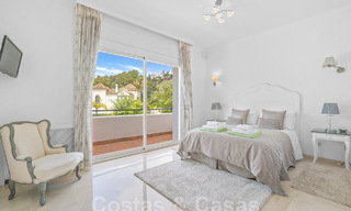 Villa de luxe de style espagnol classique à vendre dans le complexe golfique protégé de La Quinta, Marbella - Benahavis 58254 