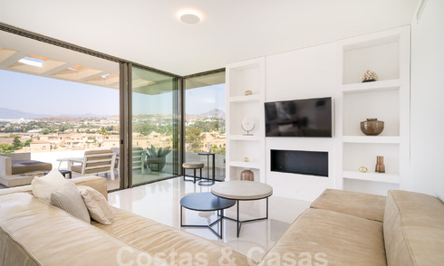 Penthouse moderne avec solarium spacieux à vendre sur le nouveau Golden Mile entre Marbella et Estepona 58789