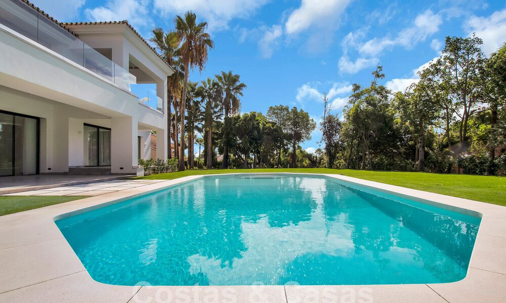 Villa de luxe méditerranéenne moderne, prête à être emménagée, à vendre à Sierra Blanca sur le Golden Mile de Marbella 58985