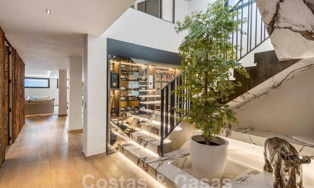 Villa andalouse moderne de luxe avec vue imprenable sur la mer à vendre dans le quartier fermé de La Quinta, Marbella - Benahavis 59551
