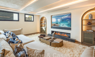 Villa andalouse moderne de luxe avec vue imprenable sur la mer à vendre dans le quartier fermé de La Quinta, Marbella - Benahavis 59553 