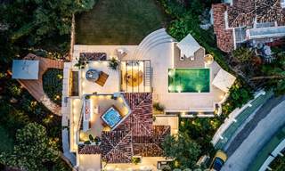 Villa de luxe rénovée de caractère avec vue sur la mer dans une communauté fermée à vendre à Nueva Andalucia, Marbella 60013 