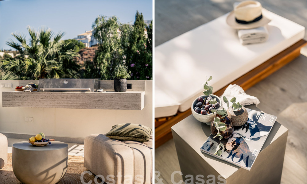 Villa de luxe rénovée de caractère avec vue sur la mer dans une communauté fermée à vendre à Nueva Andalucia, Marbella 60030