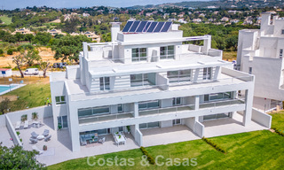 Développement exclusif d'appartements neufs en front de golf à vendre à San Roque, Costa del Sol 60302 