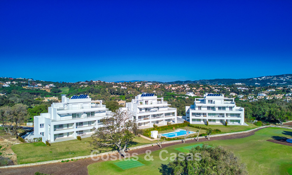 Développement exclusif d'appartements neufs en front de golf à vendre à San Roque, Costa del Sol 60310