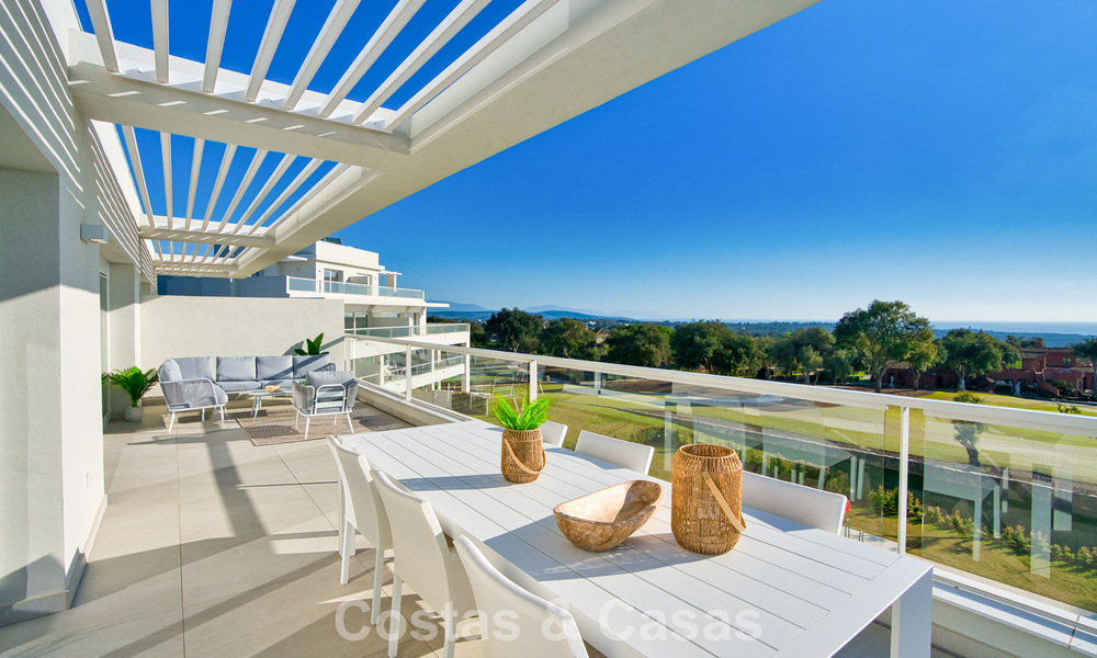 Développement exclusif d'appartements neufs en front de golf à vendre à San Roque, Costa del Sol 60332