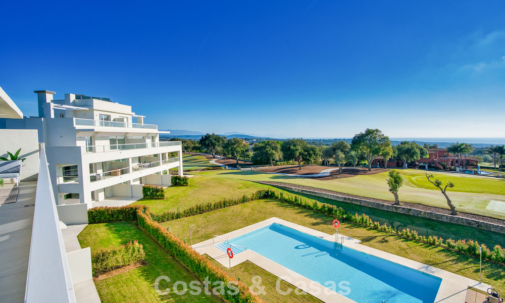 Développement exclusif d'appartements neufs en front de golf à vendre à San Roque, Costa del Sol 60333